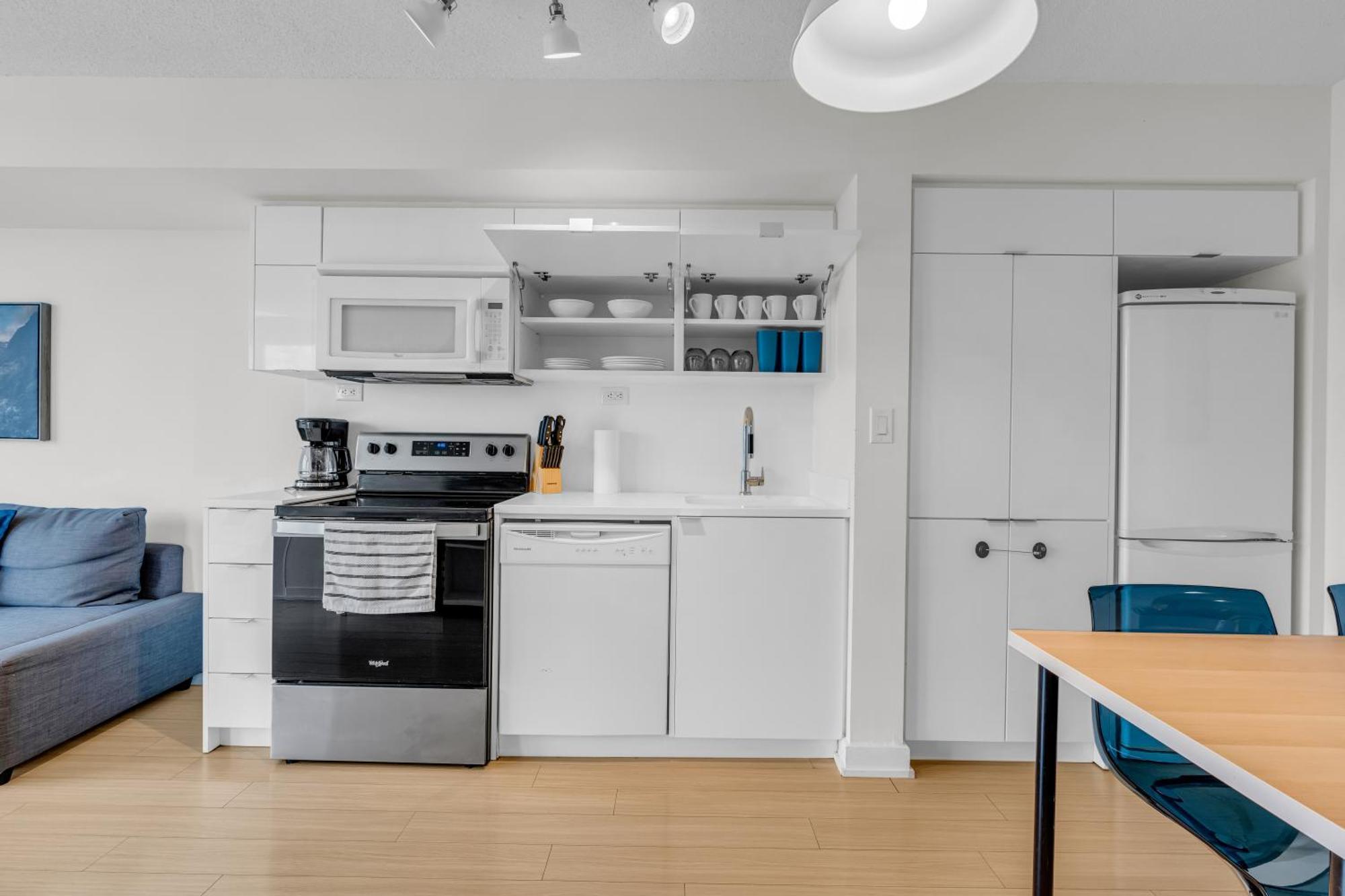 City Downtown Suites Toronto Esterno foto