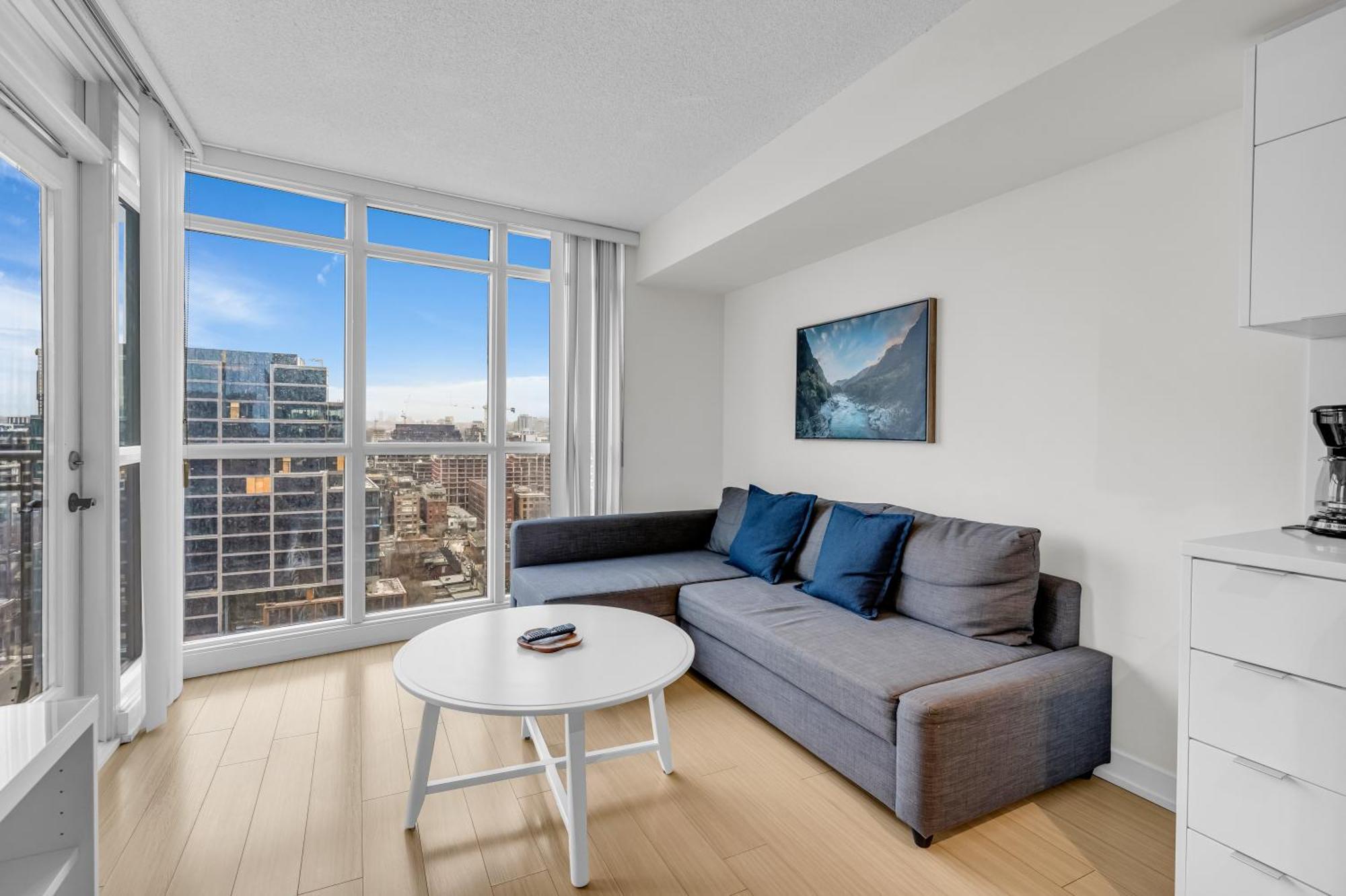 City Downtown Suites Toronto Esterno foto